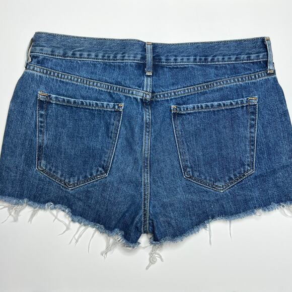 Old Navy Cutoff Boyfriend Denim Star Embroidered Jean Shorts Size 6 - Picture 2 of 9